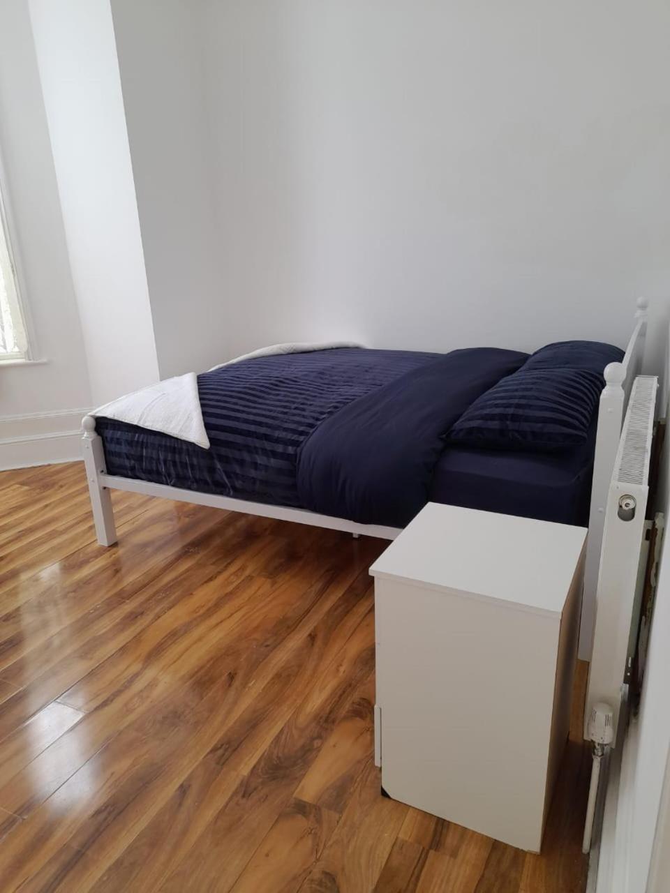 לונדון Rayan'S Lodge Stratford מראה חיצוני תמונה
